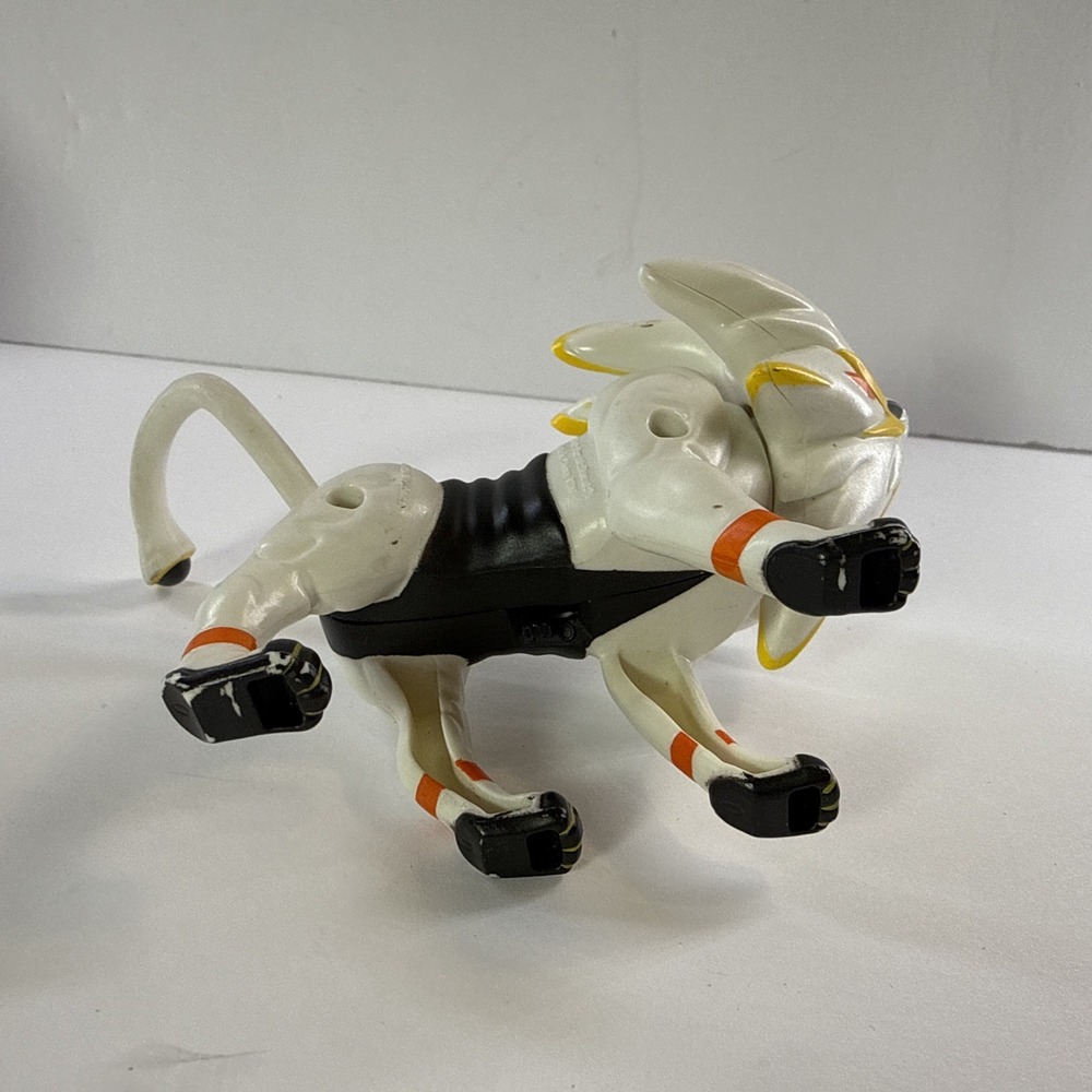 Pokemon Action Figure Solgaleo Rare Collectible 2016 2" Sun & Moon Legendary Pvc - Picture 7 of 7
